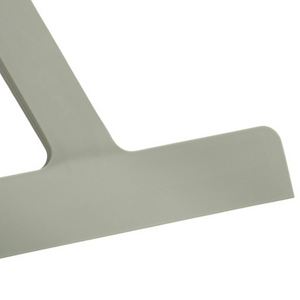 Detaljebilde Minimalistisk vindusnal i dempet grønn tone