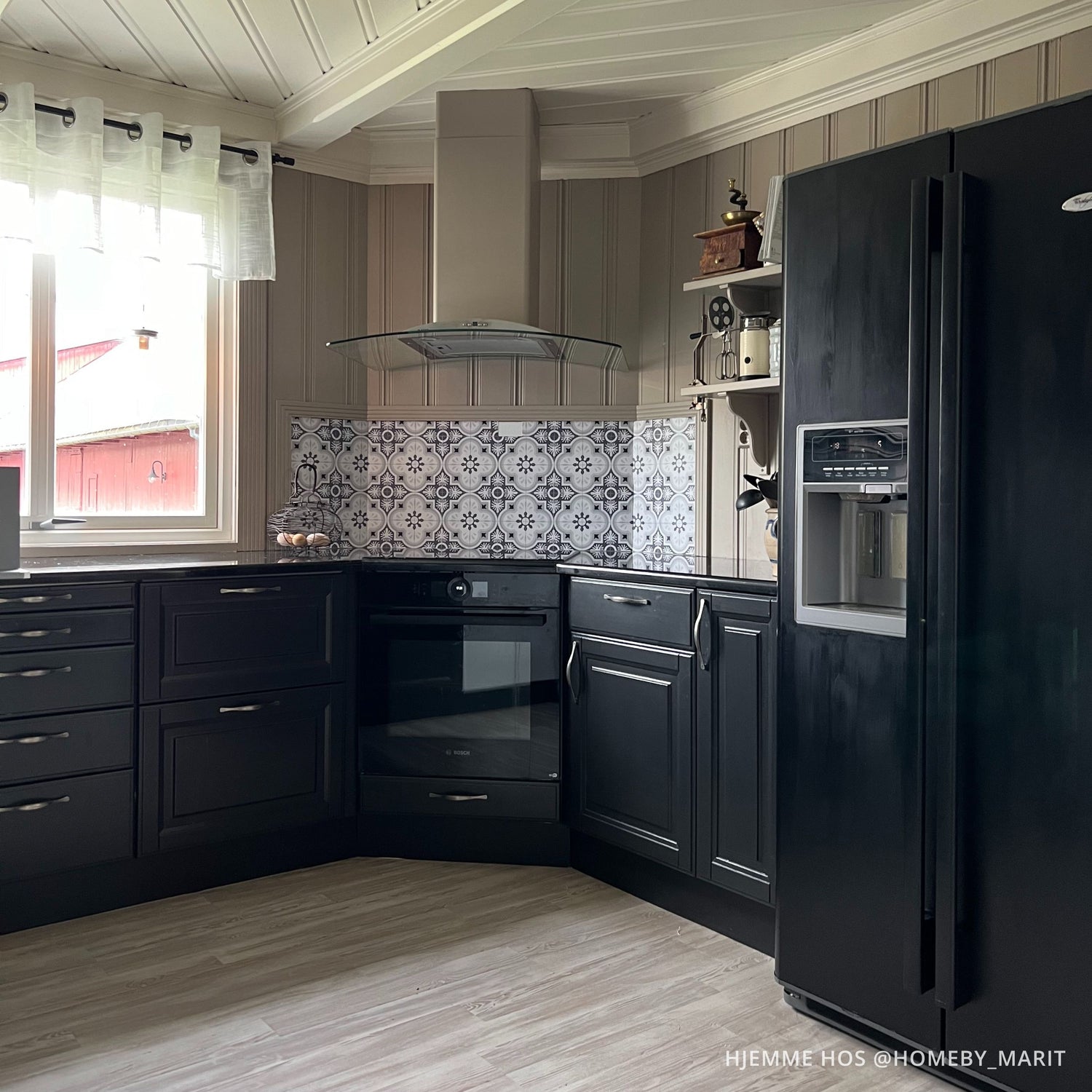 8-pk Copenhagen selvklebende fliser