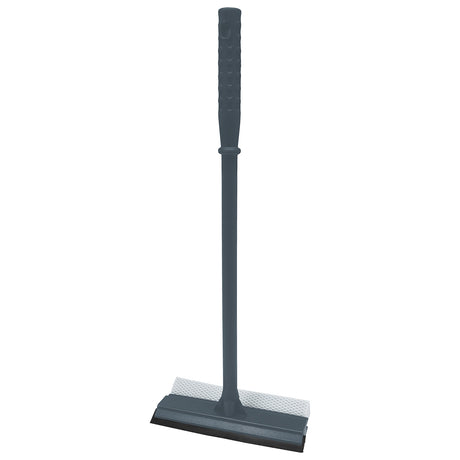 Grå vindusnal med svamp og gummiblad på langt skaft