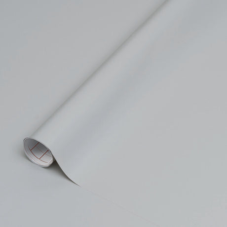 Rull med grå selvklebende kontaktplast – slitesterk og vanntett folie til kjøkkenbenk og bord