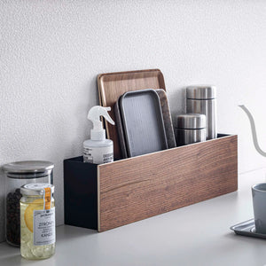 Praktisk organizer til stue og kontor med bred oppbevaringsplass