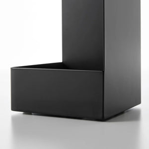 Denne bør optimaliseres mot søk som toalettpapirholder med oppbevaring, smal oppbevaring til bad, toalettpapirholder med hjul