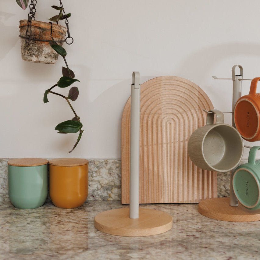 KitchenCraft Kjøkkenrullstativ i metall og tre - Lindas Dekor