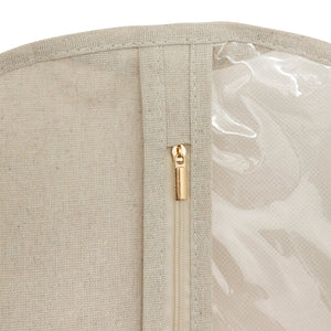 Hengende klestrekk beige – detaljbilde