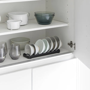 Stativ for små kjøkkenskåler i svart metall med stabil bunn