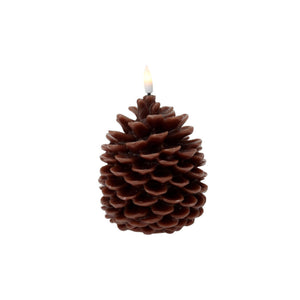 Brunt LED-lys formet som en kongle med detaljerte kongleskjell og lysende flamme på toppen, 13 cm høyt.
