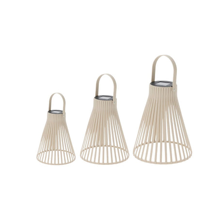 Beige solarlykter med åpent metallmønster og håndtak
