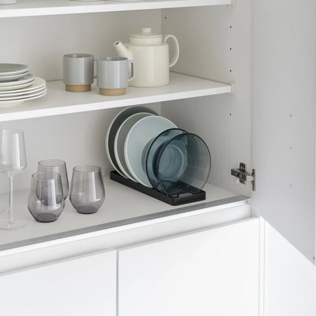 Denne bør optimaliseres mot søk som skålstativ, oppbevaring til skåler, skålholder kjøkken