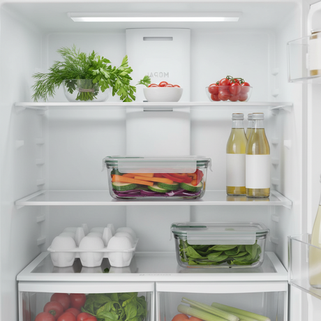 Rektangulær oppbevaringsboks i glass til kjøleskap