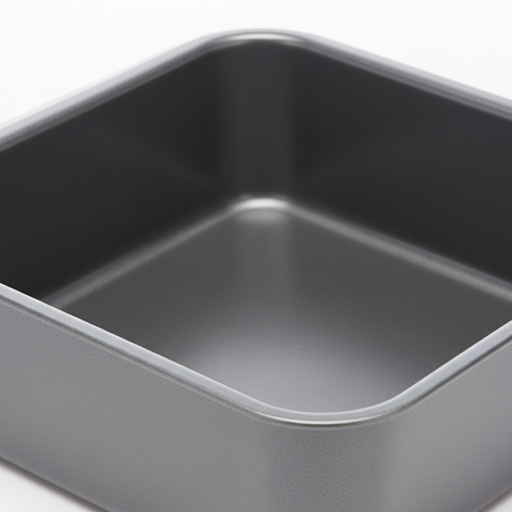 Konditorsett med runde former, sandwichform og firkantet roastingform