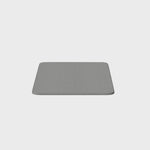 Grå baderomsmatte i diatomitt vist isolert mot lys bakgrunn