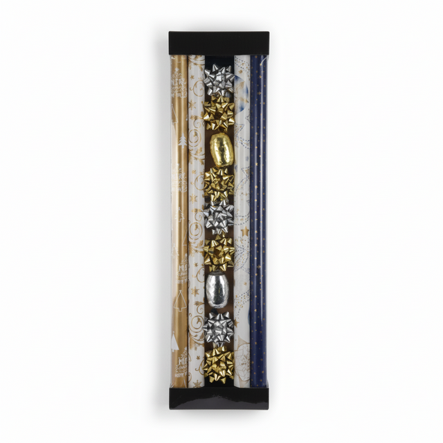 gavepapirsett med 4 ruller innpakningspapir i gull, hvitt og blått med julemotiv – inkludert matchende gull- og sølvsløyfer.