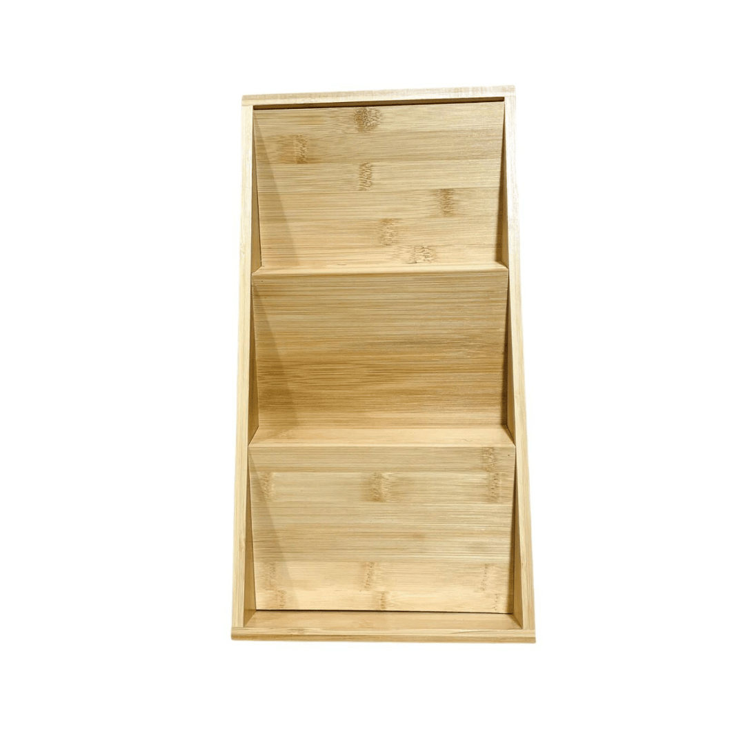 Skuffeinnsats for krydderglass i natur brukt på kjøkkenbenk