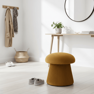 House Nordic Hampton puff med rund form og mykt sete