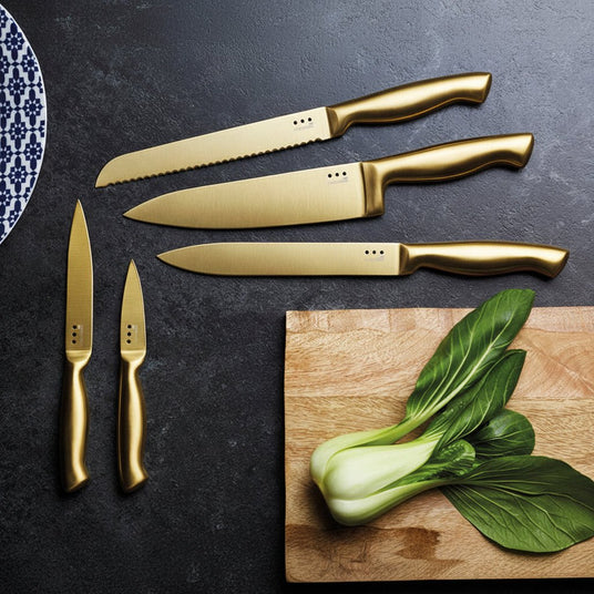 5 - pk Knivsett med kniver og knivblokk i sort og messing - Lindas Dekor