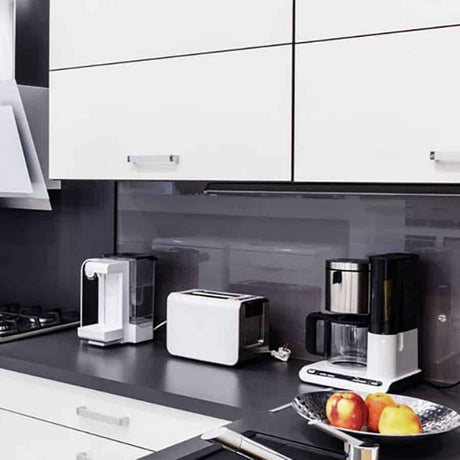 Uni Matt hvit på kjøkkenbenk – klar hvit farge uten refleksjoner
