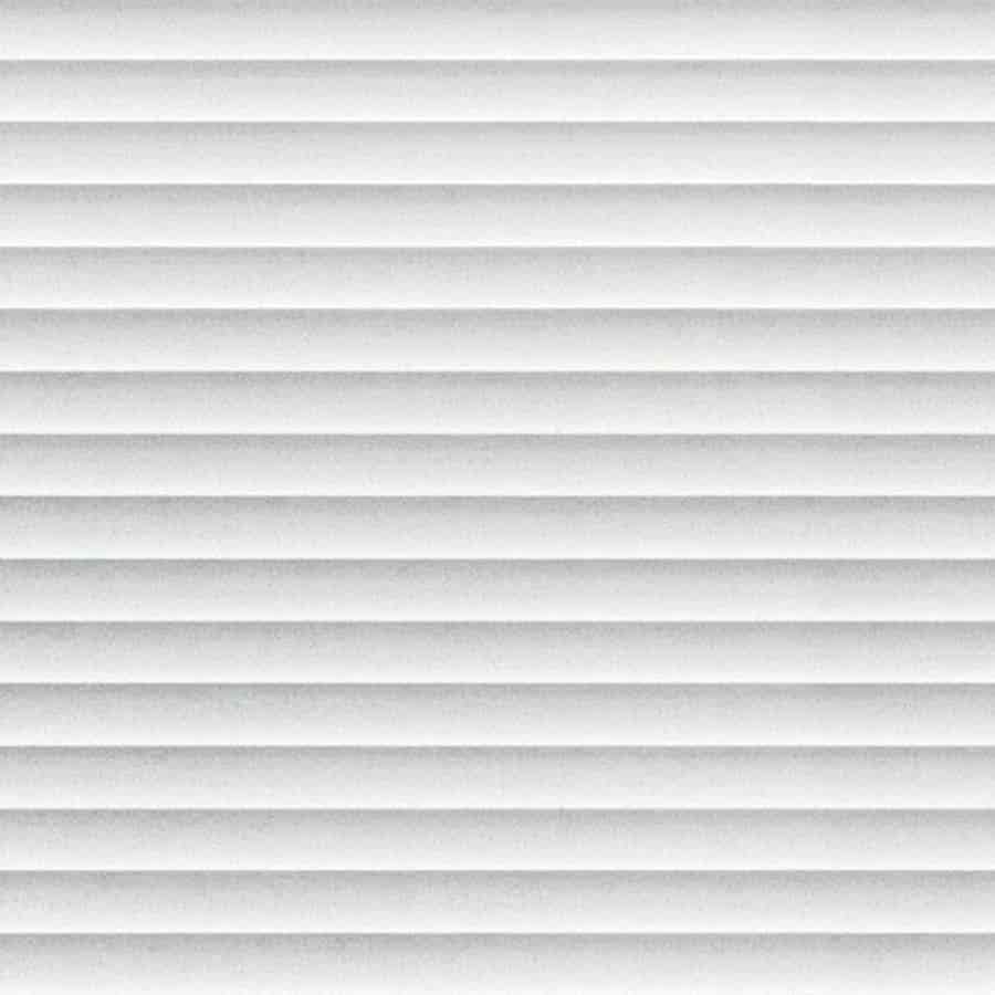 Vindusfolie med jalousie-design montert på vindu, skaper elegant og moderne uttrykk