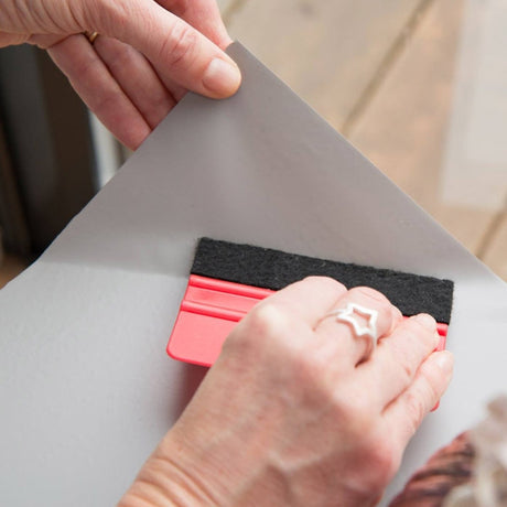 Uni Matt lys grå kontaktplast i silkematt finish – moderne ensfarget folie
