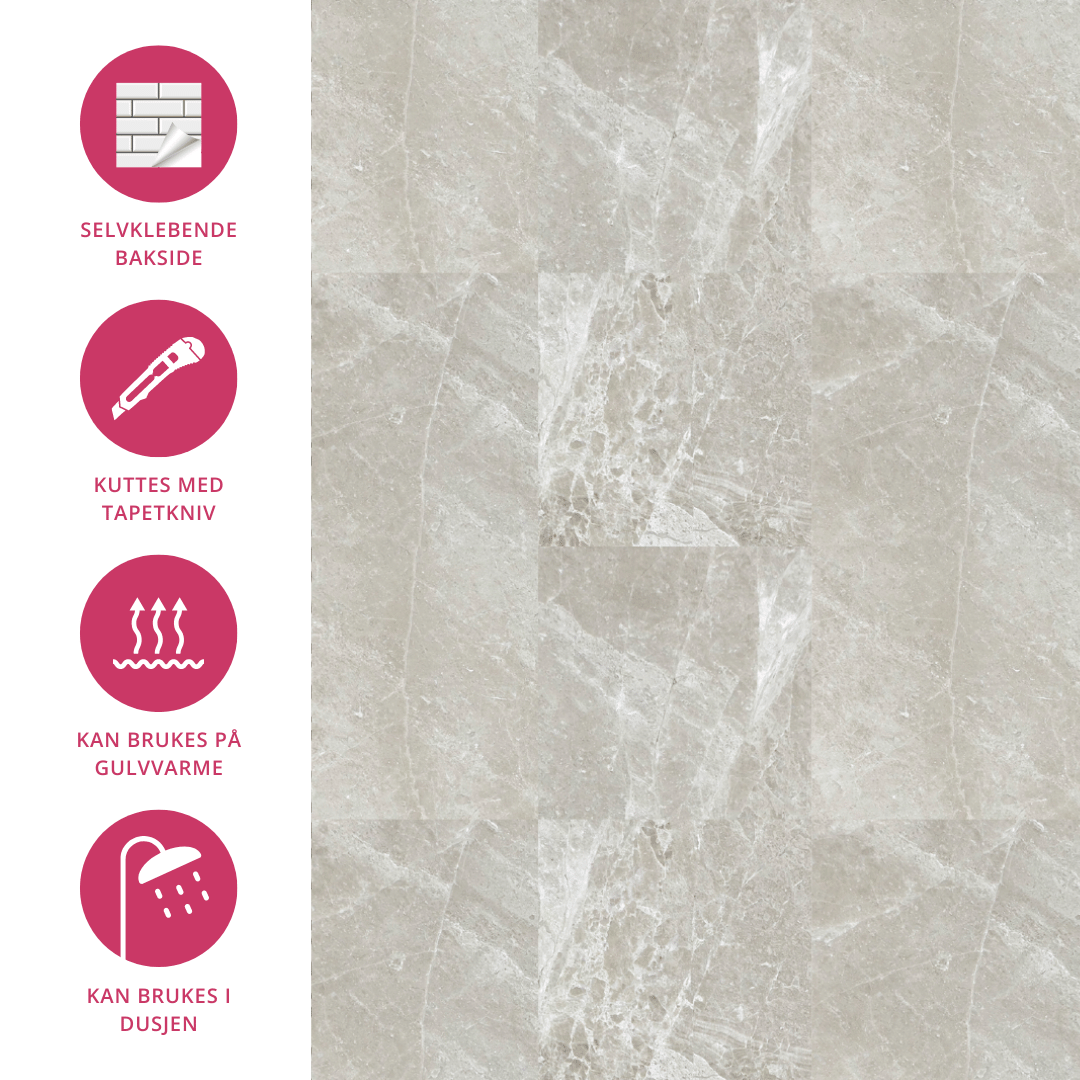 Detaljbilde av dusjarmatur montert over fliser i beige kalkdesign.