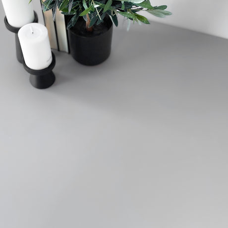 Venilia Premium Cloudy Grey kontaktplast – grå matt selvklebende folie til benkeplate, moderne og rimelig kjøkkenfornyelse