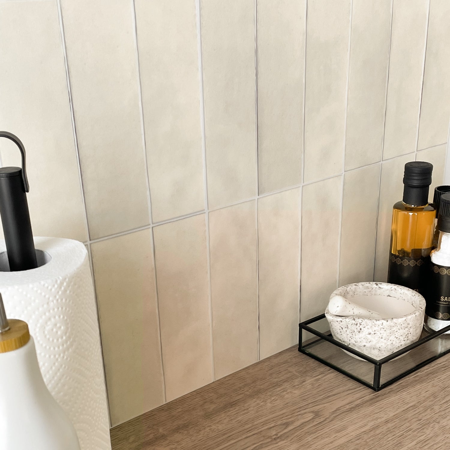 8-pk Katja sand selvklebende fliser